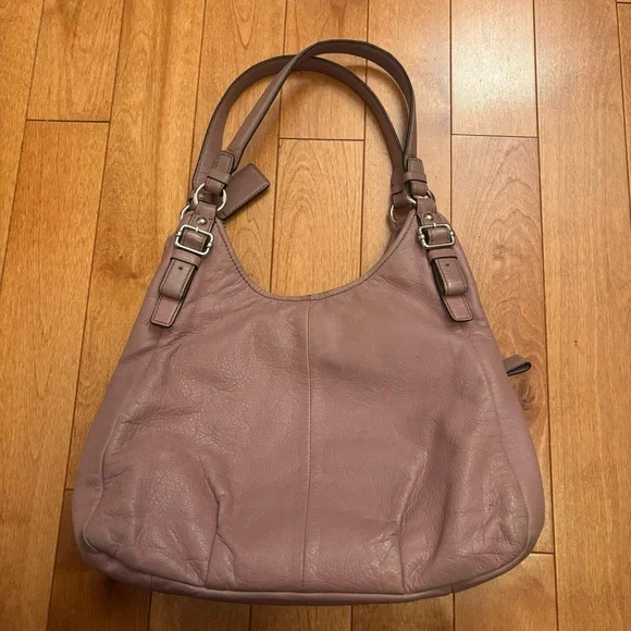 Coach Mauve Leather Shoulder Bag - Picture 2 of 6